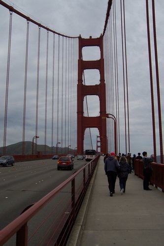 San Francisco Golden Gate Bridge (palo-alto_100_7939.jpg) wird geladen. Eindrucksvolle Fotos von der Westküste Amerikas erwarten Sie.